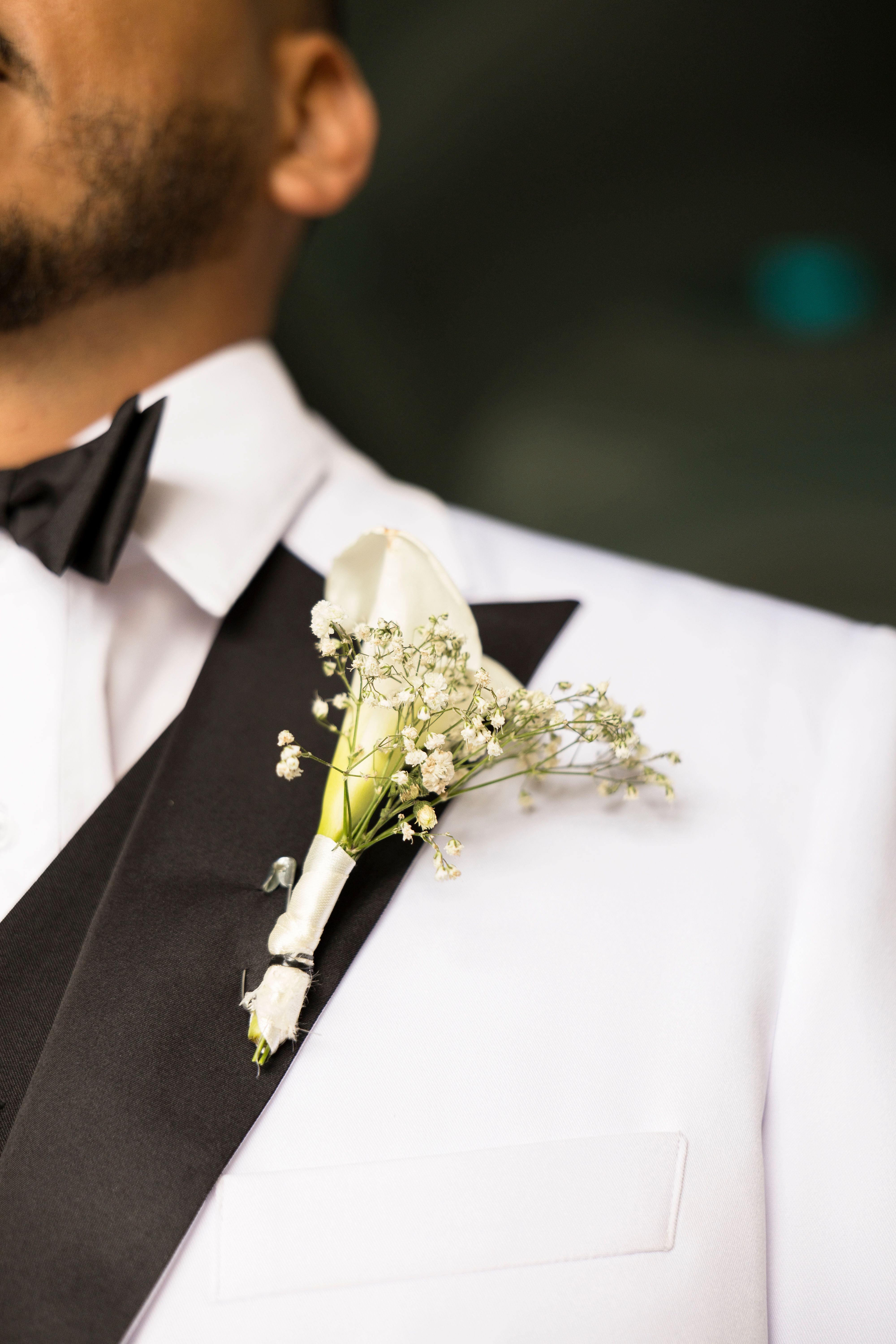 Acceserio de boda en esposo